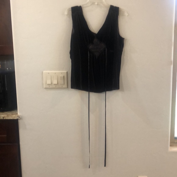 Velvet Charcoal Midi Skirt and Sleeveless Blouse Set - Picture 3 of 7